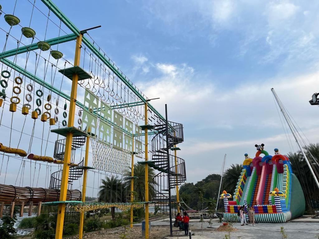 Rewa Hotel Eco Park מראה חיצוני תמונה